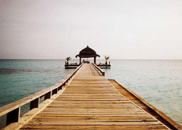 AI-Compli Dashboard showing compliance status